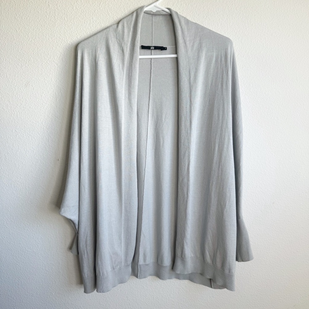 Jarbo luxury dolman sleeve light gray open front cardigan size 3